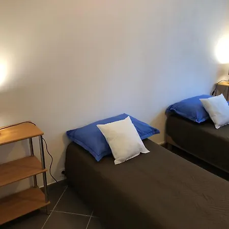 La Sapiniere Apartment *